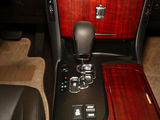2010款 皇冠 V6 2.5 Royal 真皮天窗导航版