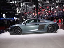 2017 µR8 V10 Performance