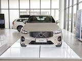 2026款 沃尔沃XC60 B5 四驱智远豪华版