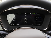 2025 h EV { 605KMs