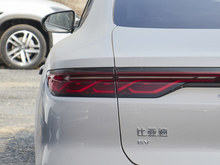 2025 h EV { 605KMs