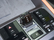 2025 {07 EV 610Ǻ