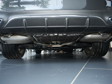 2025 YE Ŀ E 300 L r\