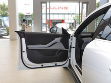 2024 εET5T 75kWh Touring
