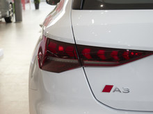 2025 WA3 Ŀ Sportback 35TFSI wY