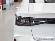 2025 8 1.6T DCT