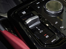 2025 R5ϵ 525Li M\b