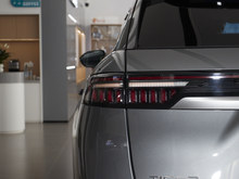 2025 9 C-DM 1.5T 106KM 5