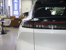 2025 LL7Դ 518v