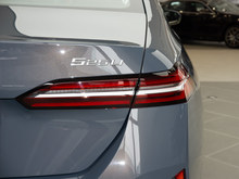 2024 R5ϵ 525Li M\b