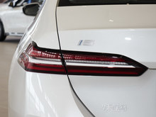 2025 Ri5 eDrive 35L M\b