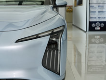 2025 ǺS7 235 