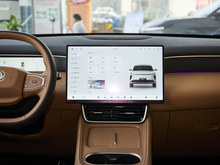 2025�� �|�L(f��ng)�L(f��ng)��L8 185KM��(m��ng)���