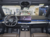 2024 5ϵ() 530i  M˶װ