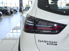 2025 п  2.0L CVT XVİ