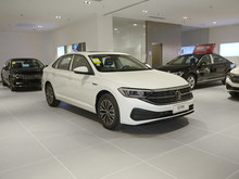 2025  200TSI DSGԽ